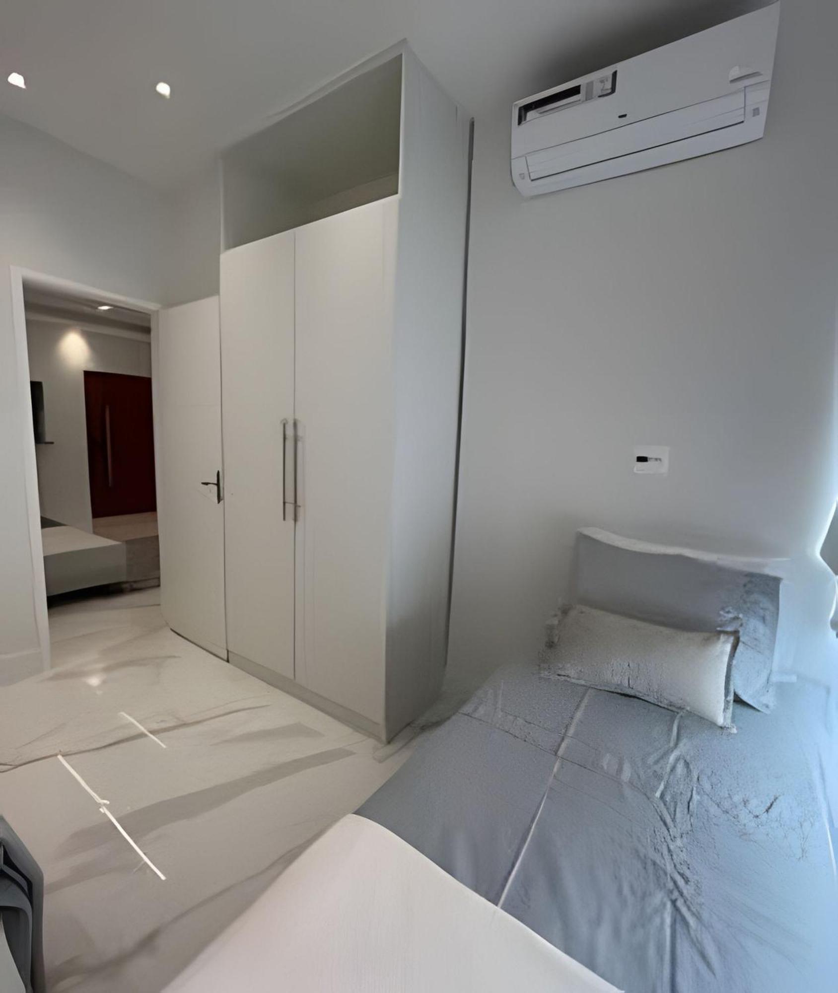 Appartement Maravilhoso De 2 Quartos Em Copacabana Quadra Da *